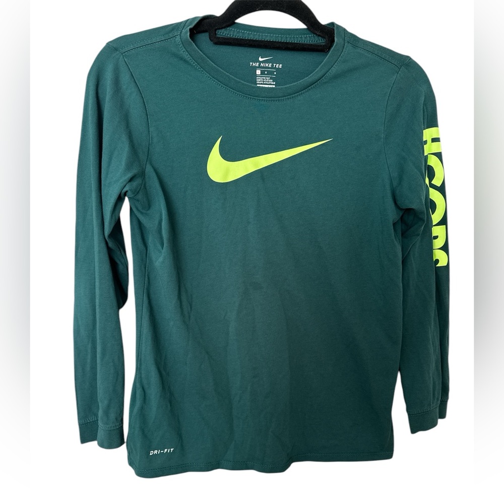 Nike Fri-fit long sleeve green T-shirt